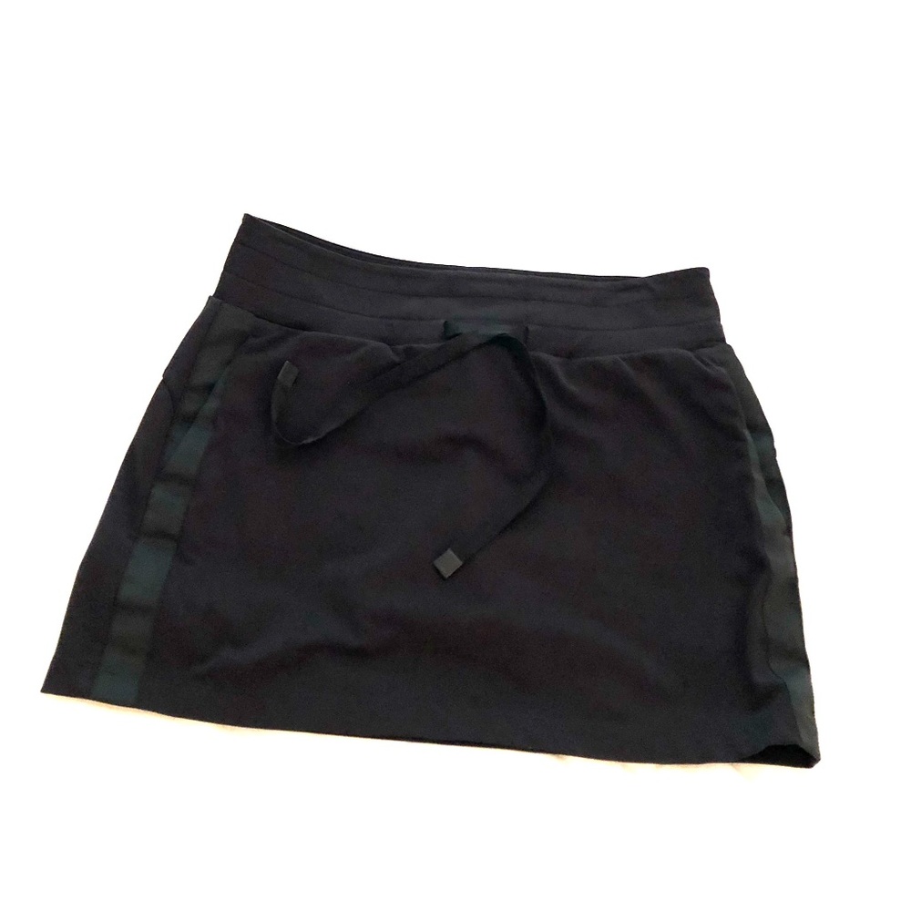 Athleta black skort